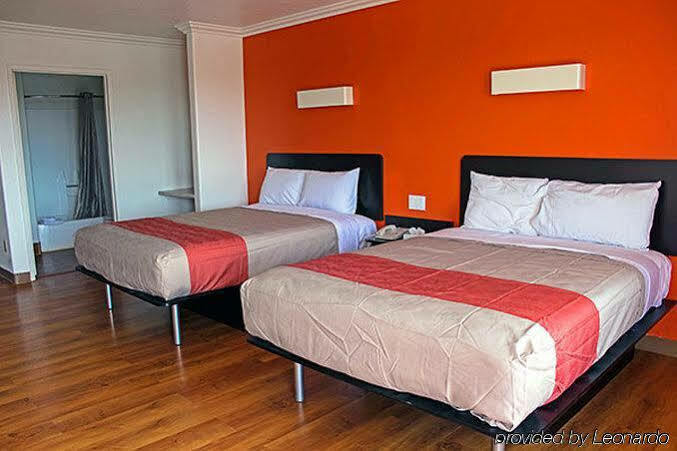 Motel 6-Vista, Ca Kültér fotó